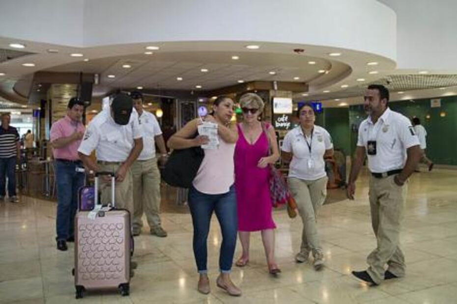 Me siento humillada por Donald Trump, dice mexicana deportada