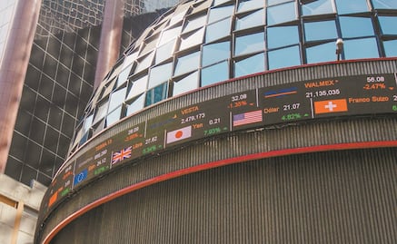 Peso y BMV cierran la semana con ganancias