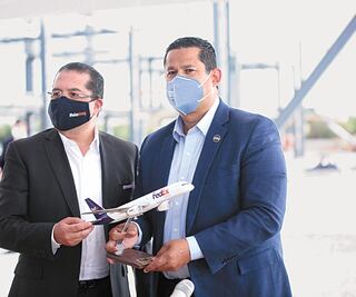 FedEx instalará base en León