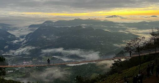 Lánzate a los puentes colgantes del pueblo mágico de Pahuatlán