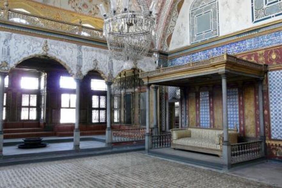  Descubre el enigmático Palacio Topkapi