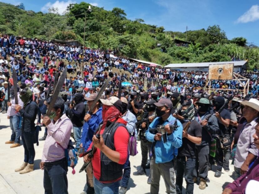 Presentan a autodefensas "Los Machetes" en Chiapas: “no queremos más narcotraficantes y sicarios”