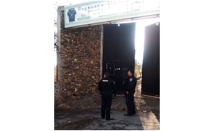 Hallan lote con autos robados en Iztapalapa