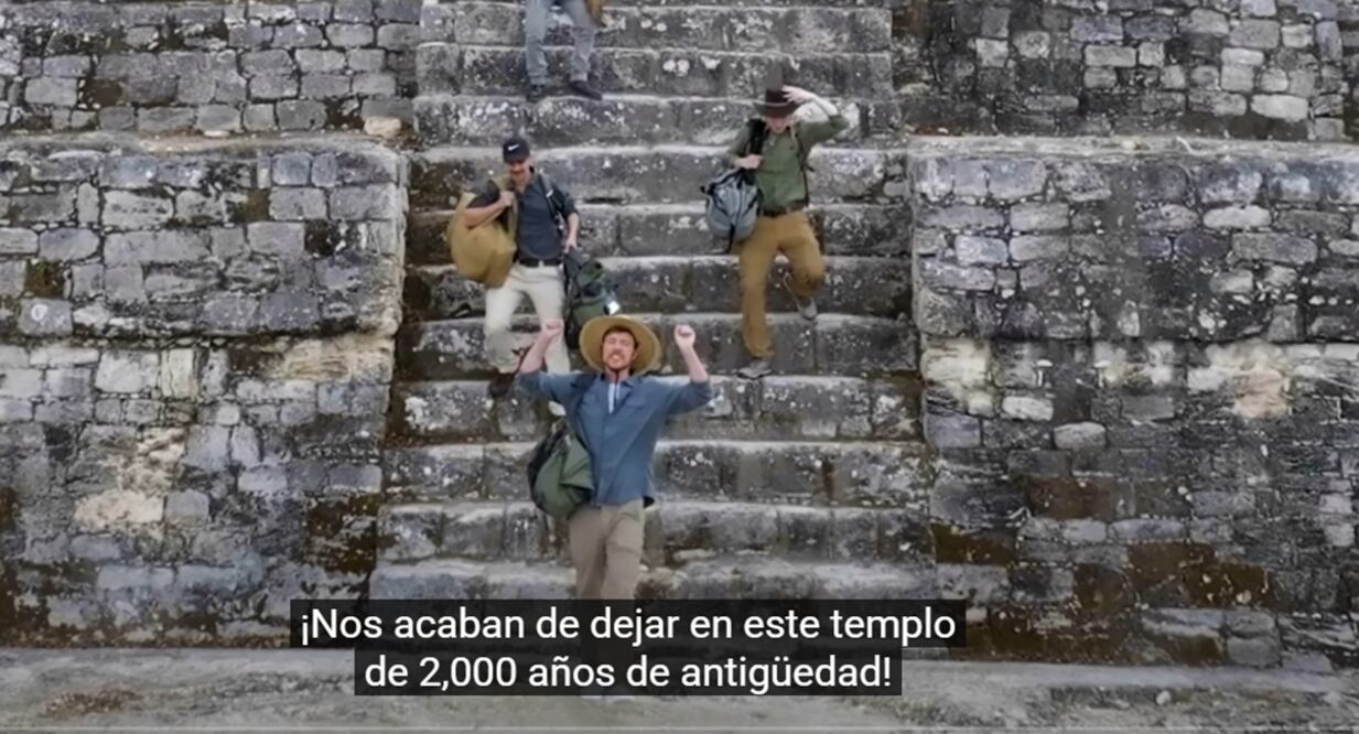 El influencer fue criticado por los internautas al visitar zonas arqueológicas de México. Foto: YouTube