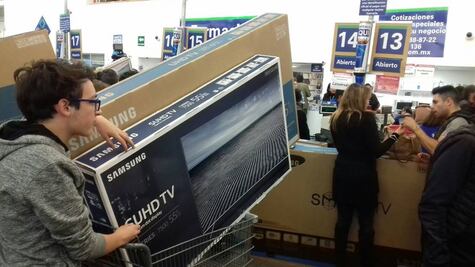 Arranca El Buen Fin con ventas a medianoche