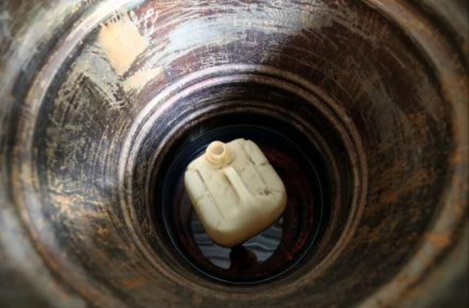 Mexico's drug cartels, now hooked on fuel, cripple nation's refineries