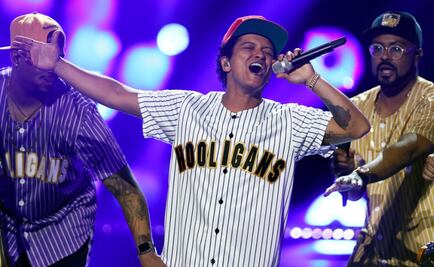 Bruno Mars y Kendrick Lamar ganan 3 Grammy