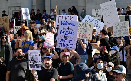 Trump ordena retirar a agentes federales de protestas en Minneapolis; seguirá protegiendo instalaciones del gobierno, afirma 