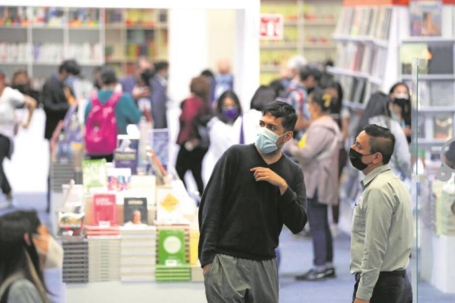 La FIL híbrida: con lectores de regreso y muy crítica