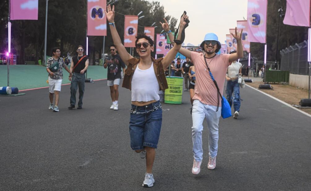 Primer día del Festival Tecate Emblema en el Autódromo Hermanos Rodríguez. Fotos: Gabriel Pano /El Universal.