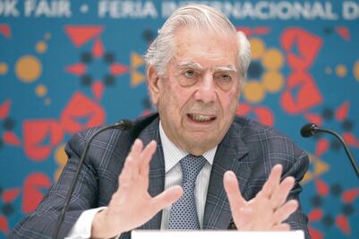 El populismo no conoce límites: Vargas Llosa