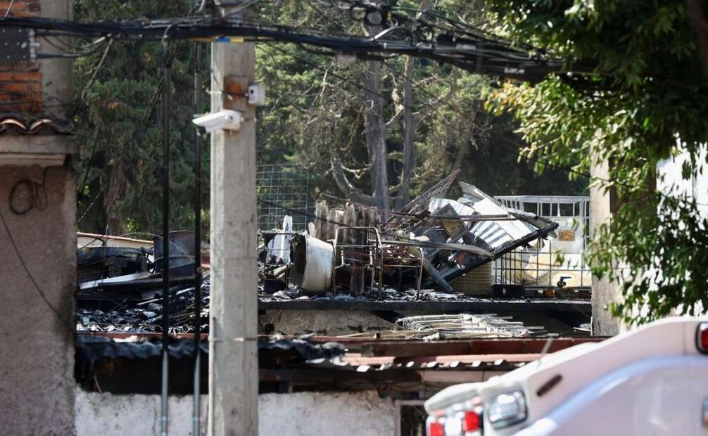 . Una fuga de gas hizo que se incendiara y posteriormente explotara un cilindro de gas de 30 litros. Foto: Valente Rosas / EL UNIVERSAL