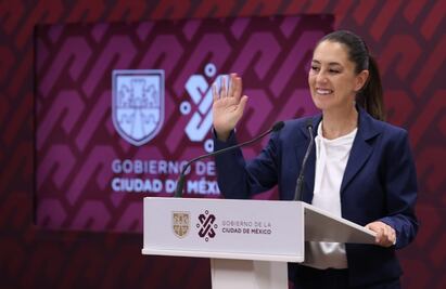 Sheinbaum analiza la posibilidad de cambiarle el nombre al Zócalo capitalino