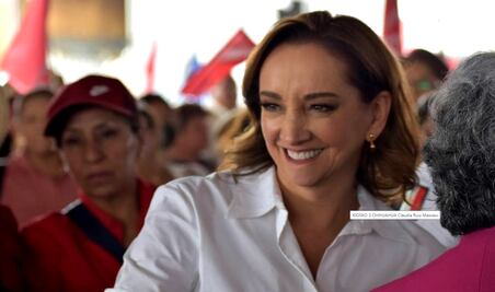 Analiza Claudia Ruiz Massieu si compite por candidatura presidencial; “No quiero dar un paso en falso”, señala