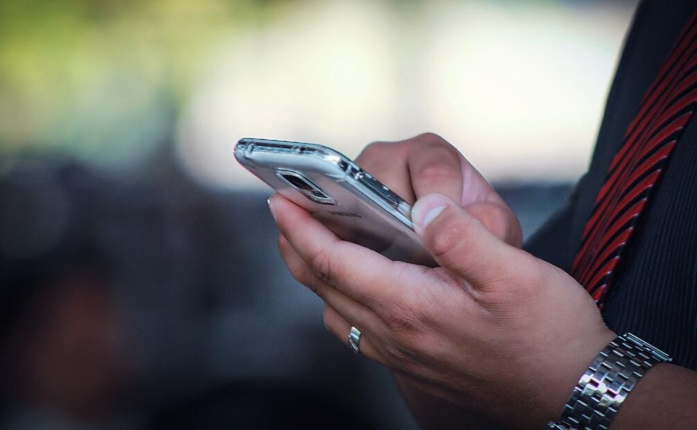Aprende a activar la alerta sísmica en tu celular, si es que tu móvil es compatible. Foto: Pixabay