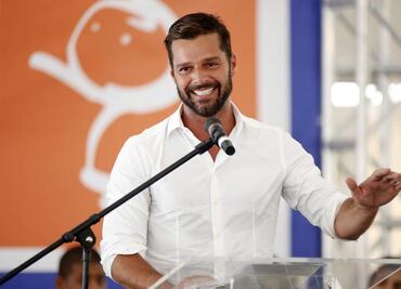 Ricky Martin bromea sobre su soltería y el matrimonio