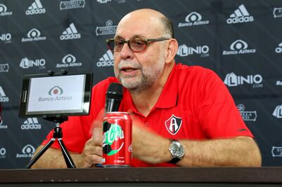 Fidel Kuri no es congruente: Gustavo Guzmán 