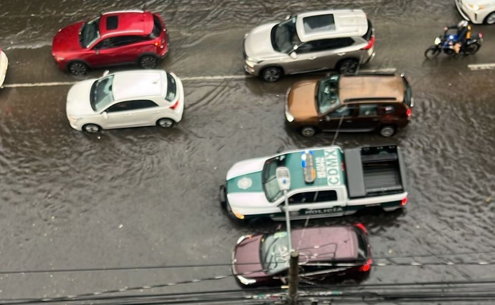 Las intensas lluvias de este sábado dejaron severas afectaciones en al menos 3 alcaldías de la CDMX (12/07/2025). Foto: Especial