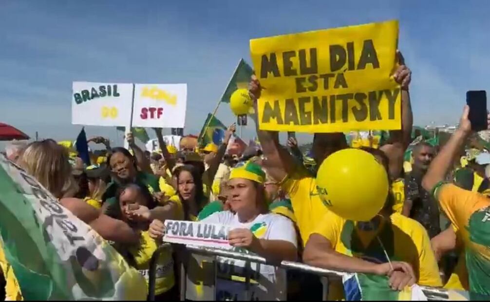Manifestación en Brasil por la amnistía para los acusados del intento de golpe de Estado del 8 de enero. Foto: X @FlavioBolsonaro