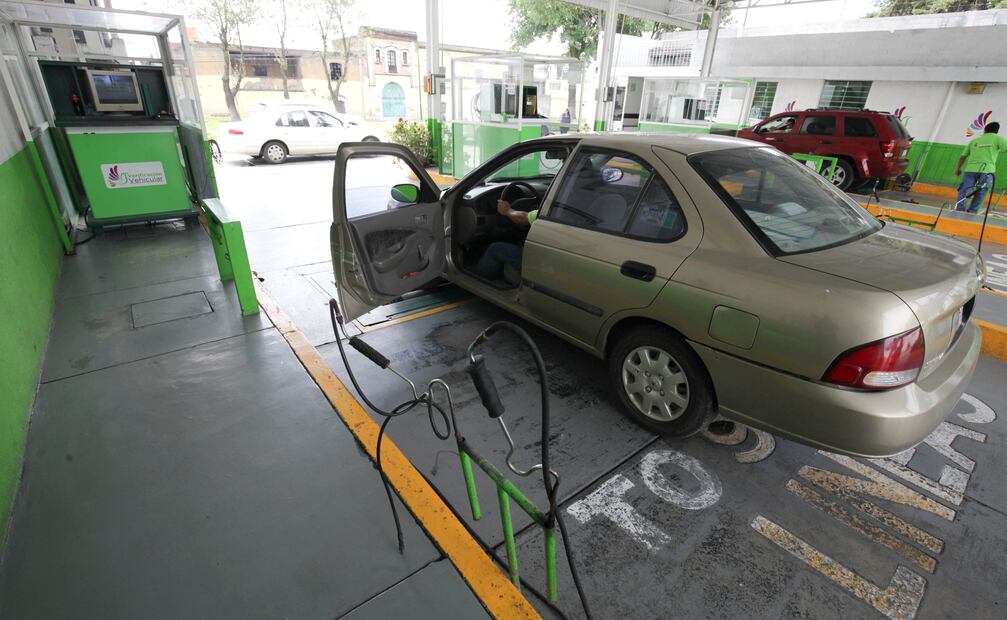 Verificación vehicular en Edomex. Foto: Archivo / EL UNIVERSAL