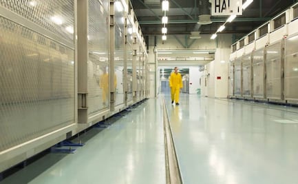 Irán anuncia acuerdo para nuevo marco de cooperación con el OIEA; ocurre tras suspensión de su colaboración por ataques de Israel