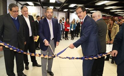 Repasan memoria histórica de EL UNIVERSAL en la Hemeroteca Nacional