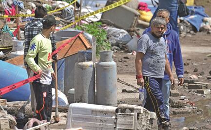 Retiran a familias de La Palma luego del derrumbe
