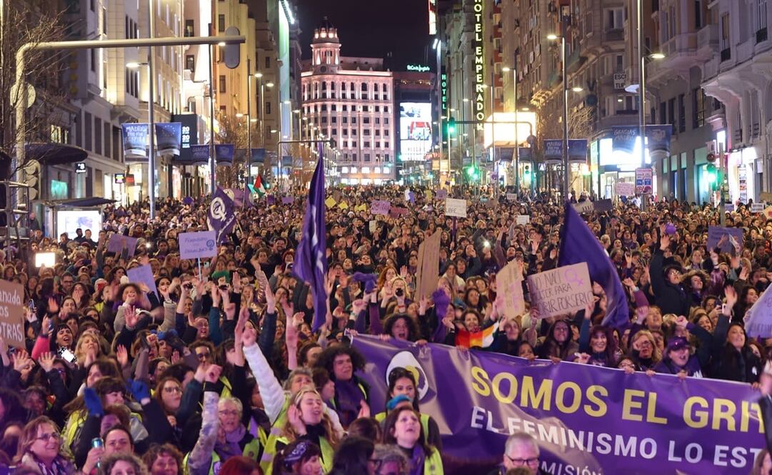 Manifestación en las calles de Madrid con motivo del "Día Internacional de la Mujer". Foto: Kiko Huesca/EFE