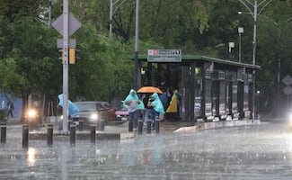 ¡Prepara el impermeable y la sombrilla! Se prevén lluvias fuertes y posible granizo este domingo en CDMX