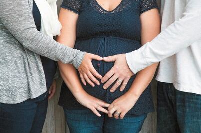 Van por pena de hasta 25 años de prisión a quien se beneficie de la gestación subrogada