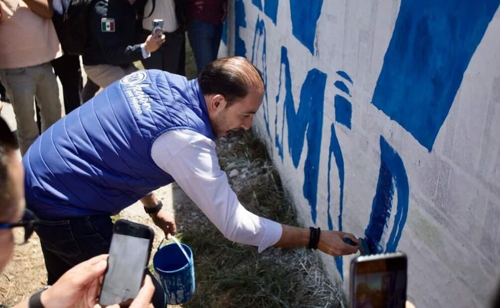 El presidente nacional, Marko Cortés, les ha pedido que en cada uno de sus distritos electorales pinten bardas a favor de Alejandra del Moral. Foto: Especial
