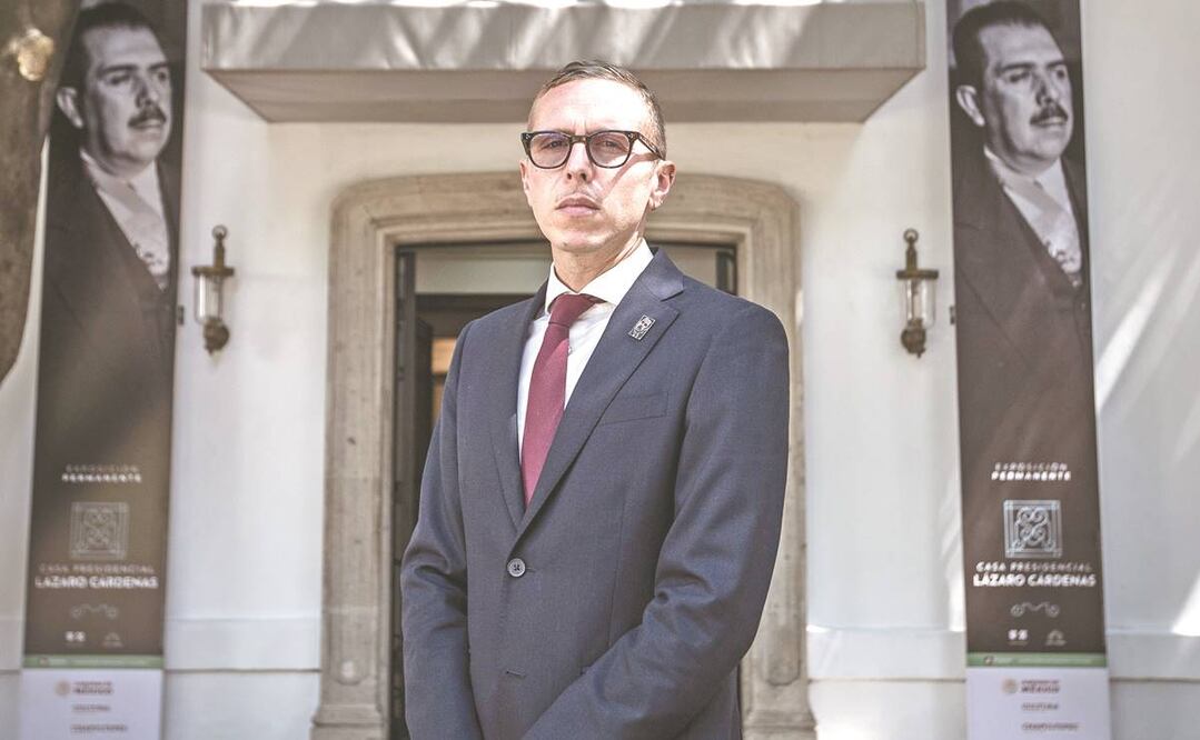 Homero Fernández, coordinador del Complejo Cultural Los Pinos y del Complejo Cultural Chapultepec. Foto: GERMÁN ESPINOSA. EL UNIVERSAL