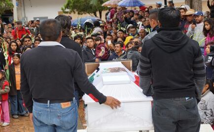 Sepultan a joven fallecido durante disturbios en Nochixtlán