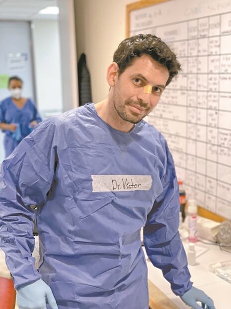 Así es un día en el campo de batalla contra el Covid-19