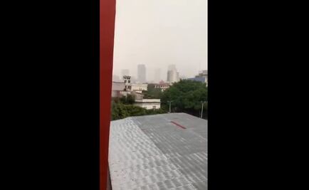 Habitantes captan lluvia desde distintos puntos de la CDMX