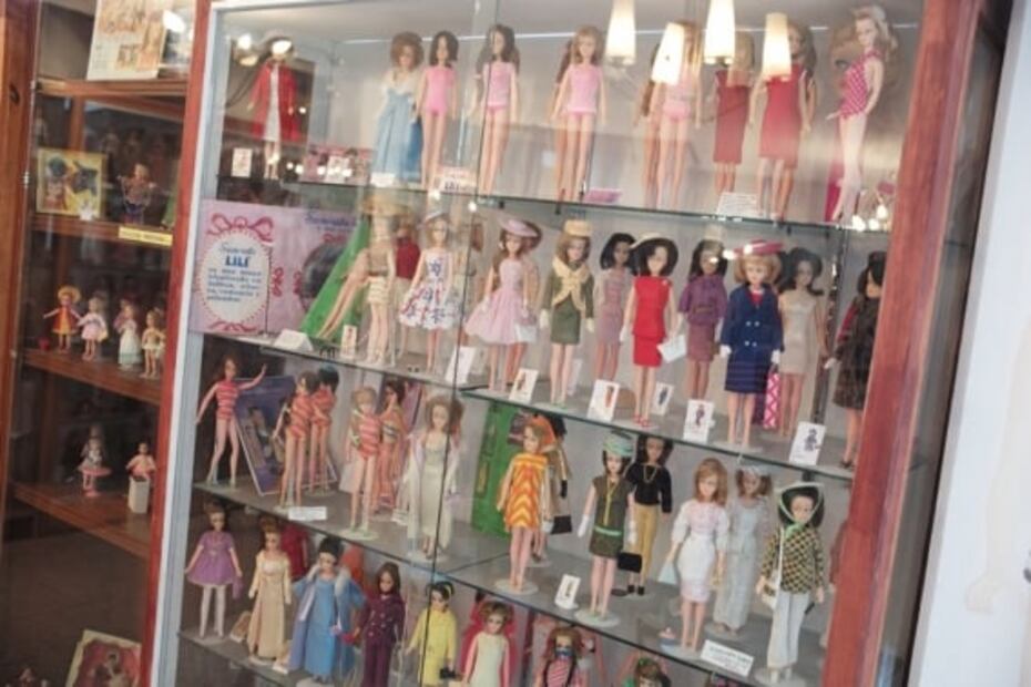 Museo del Juguete Antiguo México (MUJAM)