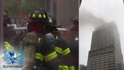 Helicóptero se estrella contra rascacielos en Manhattan