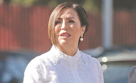 Semovi certifica licencia de manejo de Rosario Robles con domicilio en Coyoacán