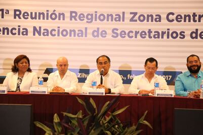 Fundamental, profesionalizar a los policías: Sales Heredia