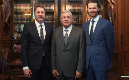 AMLO se reúne con inversionistas de la serie documental sobre Islas Marías