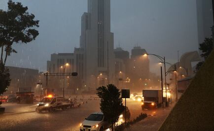 Fuertes lluvias se registran en Iztapalapa y Coyoacán