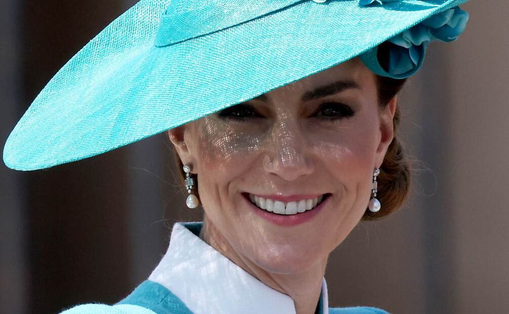 La princesa Catalina de Gales, de Gran Bretaña, viaja en carruaje durante la ceremonia del Trooping the Colour en Londres, Reino Unido, el 14 de junio de 2025. El desfile del cumpleaños del rey, tradicionalmente conocido como Trooping the Colour, es un desfile militar ceremonial para celebrar el cumpleaños oficial del soberano británico. Foto: EFE