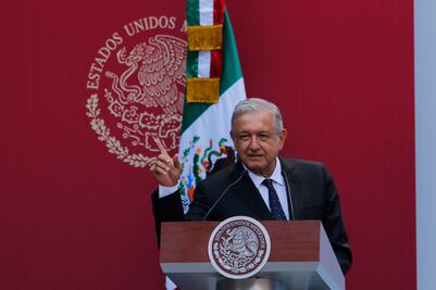 López Obrador reconoce que ha faltado apoyo a deportistas