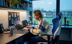 Atención gamers: esta laptop Lenovo con RTX 5050 y 32 GB de RAM está en descuento (y a MSI)