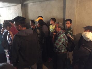 Rescatan a 53 migrantes centroamericanos en Monterrey