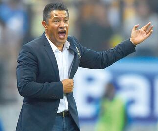 Ignacio Ambriz, ante la oportunidad del doblete