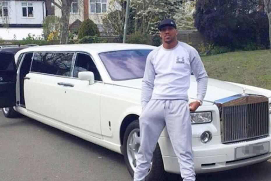 Estos son los coches de lujo de Anthony Joshua