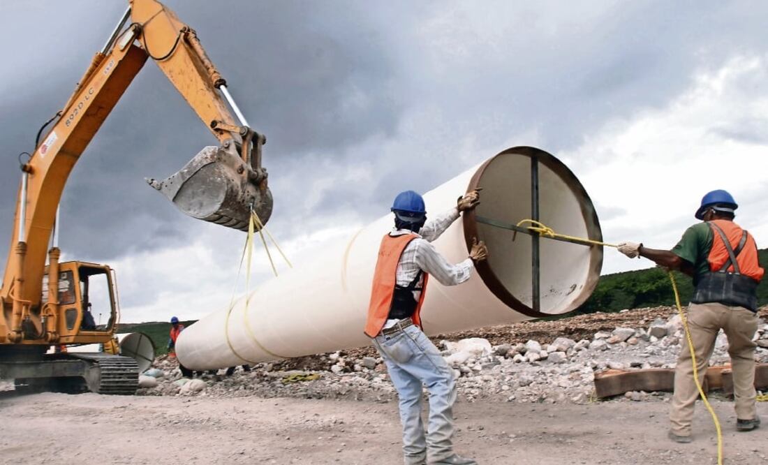 Empresas como ICA y ARA tendrán un menor crecimiento como consecuencia del aumento en su costo de operación de maquinaria pesada, dice Moody's. (ARCHIVO EL UNIVERSAL)
