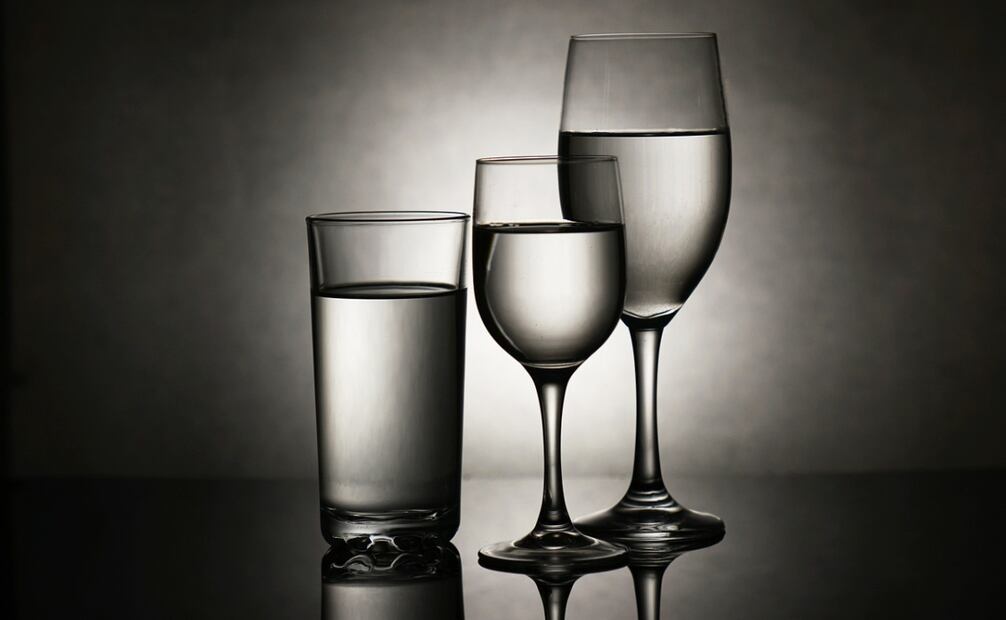 Los restaurantes no te pueden negar un vaso con agua potable. Imagen: Pixabay