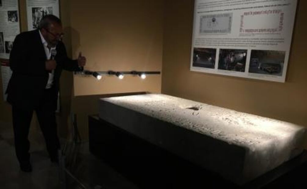 Lápida de Miguel de Palomares se suma a las colecciones del Templo Mayor